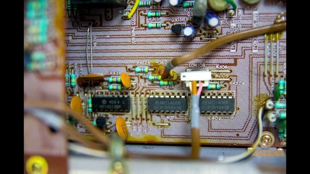 Ресивер Telefunken HR 800 смотреть онлайн