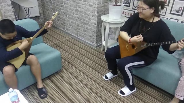 Цой на домбре. А вам слабо? смотреть онлайн