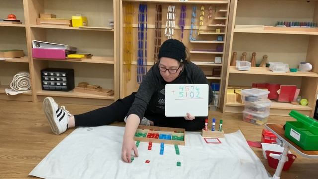 Montessori stamp game - Static addition смотреть онлайн