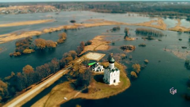 Разлив Нерли 2018 Tilt shift Timelapse смотреть онлайн