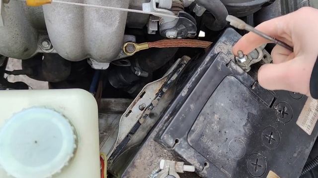 Запуск ВАЗ 2105 в -20 после недели простоя на морозе. ИНЖЕКТОР смотреть онлайн