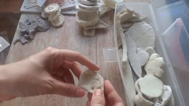 Молды для рукоделия. Все мои молды самодельные и покупные. Образцы изделий из них. смотреть онлайн