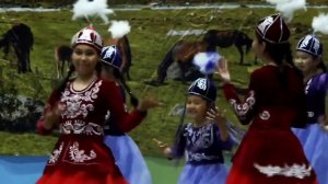 Кыргызский национальный  танец "Жалын бий "