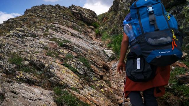 Solo hiking to Black rock lake. Georgia| Silent Hiking film смотреть онлайн