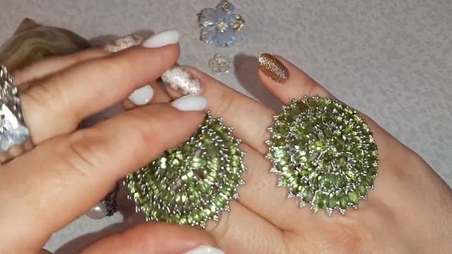 Украшения в белом родии в наличии. 30.04.2021 смотреть онлайн