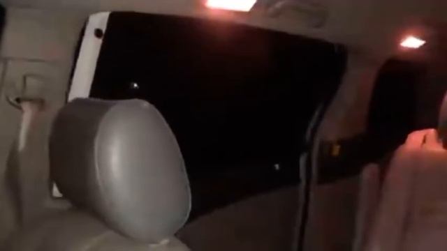 Toyota Previa Power Sliding Door and Tailgate POV смотреть онлайн