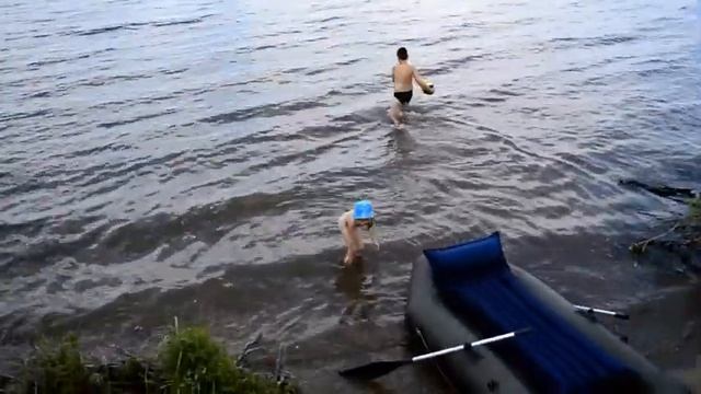 Отдых на природе. Запускаем ШАР Желаний в ночное небо! смотреть онлайн