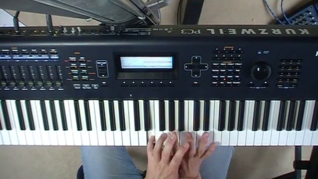 Carpet Crawlers intro - step by step tutorial with Andrew Roussak смотреть онлайн