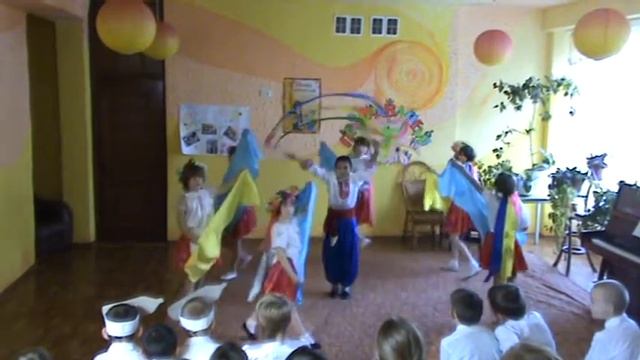 украинский танец.MPG смотреть онлайн