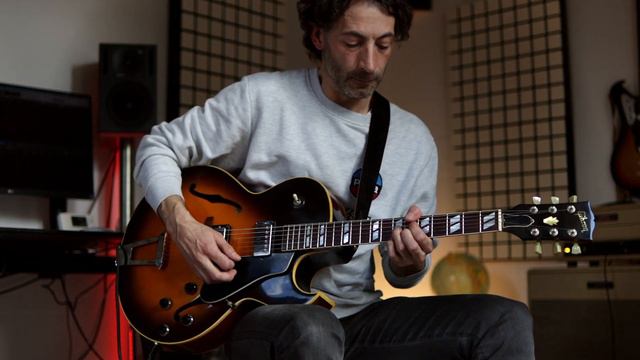 Nica's Dream | Chord Melody | Gibson ES 175 | Jazz Guitar смотреть онлайн