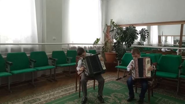 6. Русска народная песня "Как у наших, у ворот", обр. Р.Гричухиной смотреть онлайн