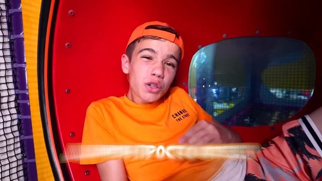 Охотники За Привидениями в Реальной Жизни ! – В магазине игрушек смотреть онлайн