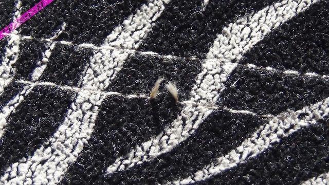 2 способа убрать затяжки на мебели смотреть онлайн