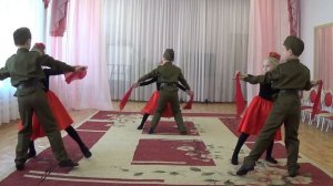 Танец "Красные маки"