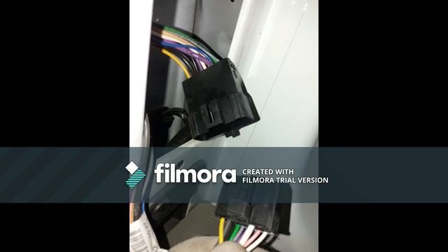 Renault Trafic rear door remove смотреть онлайн