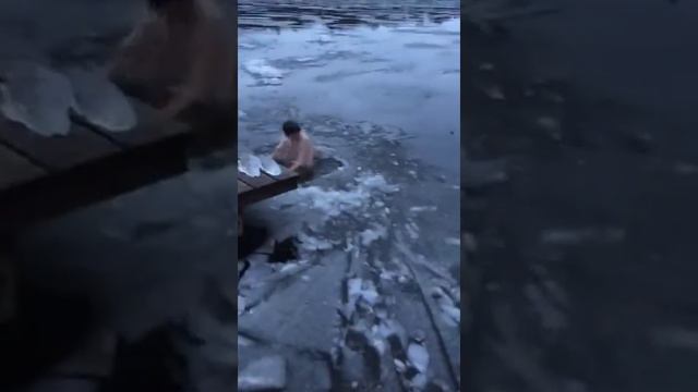 The Wicked Weasl Killer - ICE SWIMMING смотреть онлайн
