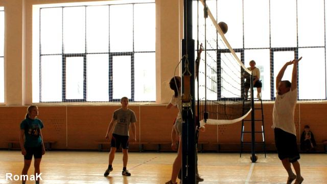 КАК МЫ ПЛАВАЛИ В БАССЕЙНЕ смотреть онлайн