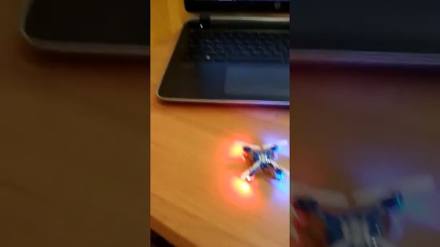 Квадрокоптер Mini drone не конектится с пультом смотреть онлайн