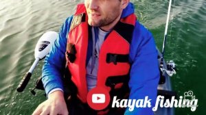 каяк с электромотором для рыбалки