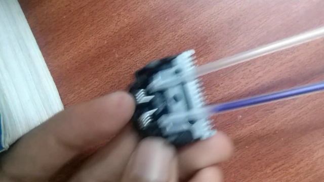 How to repair Philips trimmer blade with small tools смотреть онлайн