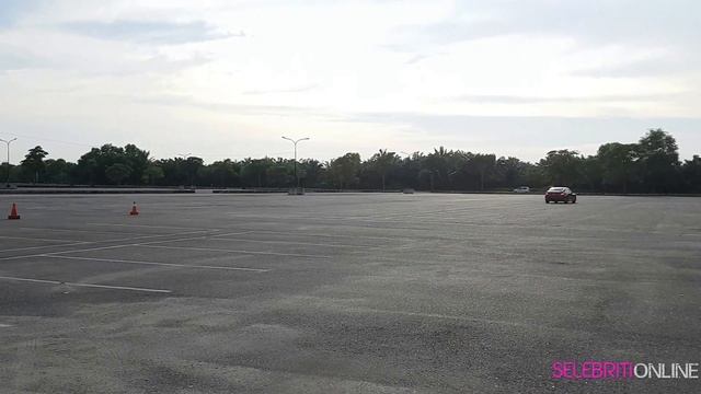 Reverse Flick By Honda Civic 2016 смотреть онлайн