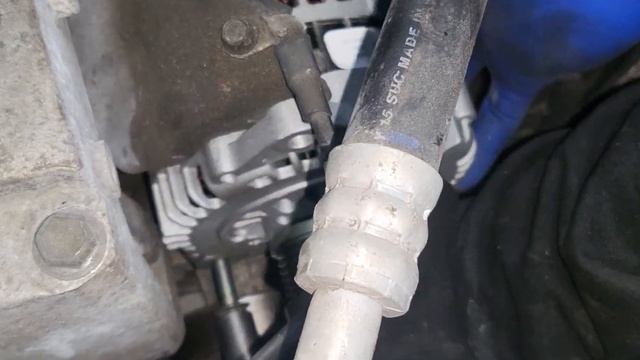 How To Diagnose A Voltage Drop Problem On 2008 Nissan Rogue And Change The Alternator смотреть онлайн