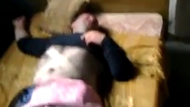 как побрили чемодана.3gp смотреть онлайн