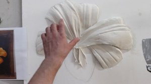 Барельеф урок "Цветок ЛИЛИЯ". Как сделать цветок?? Показываю!