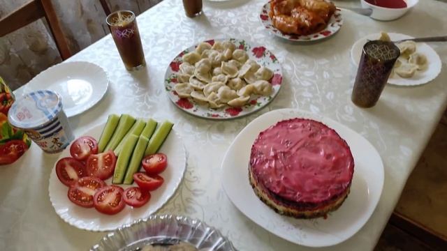 8 МАРТА/ПОДАРКИ/КЛЕИМ ОБОИ/РЕМОНТ В КОМНАТЕ смотреть онлайн