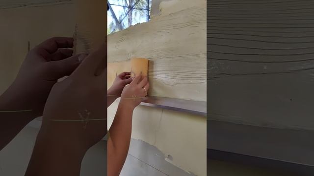 Технология нанесение моделируемой декоративной штукатурки Visage с фактурой Дерево, фасад дома СФТК