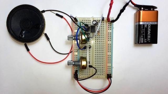 Make a Great Sounding LM386 Audio Amplifier with Bass Boost смотреть онлайн