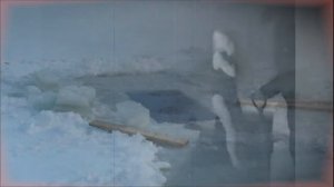 Подробности утонувшая на крещение царапала ногтями лёд пытаясь спастись.