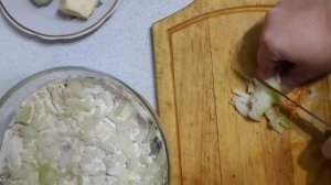 Салат мимоза. Очень вкусный и необыкновенно нежный.