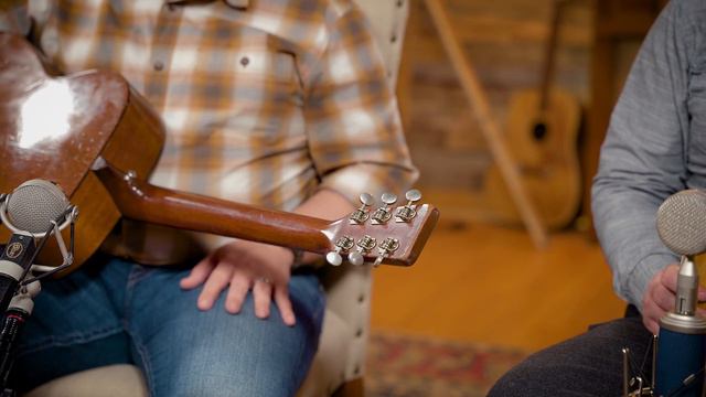 Vintage Martin OO-18 Acoustic Guitar Review смотреть онлайн