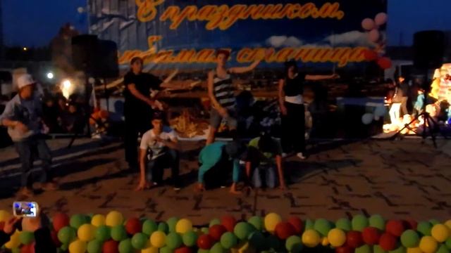 2014 10 04 День станицы Старотитаровской хип хоп ПоТемыч крю смотреть онлайн