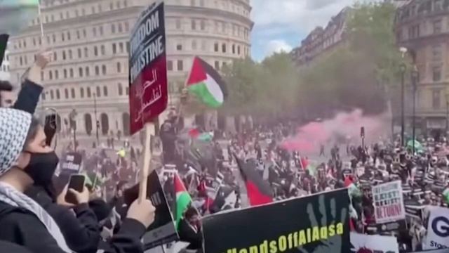 ⚡НОВАЯ ВСПЫШКА "АНТИИЗРАИЛЬСКИХ МИТИНГОВ" НАКРЫЛА ВЕСЬ МИР смотреть онлайн
