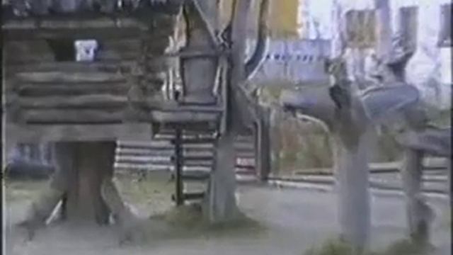 Детский городок на Парковой.г.Усинск. 1994 г. смотреть онлайн