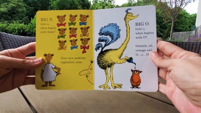 Dr Seuss's ABC Book смотреть онлайн