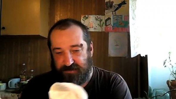 Naktīs, šaurās Vecrīgas ielās Dzirdu...