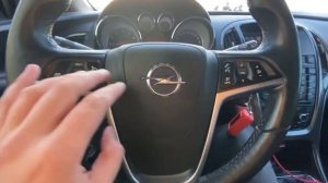 Opel Astra J 2011 года. Отзыв владельца. Продаю