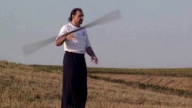 Андрей Левшинов - Игра в летающий посох (Реальный цигун) смотреть онлайн