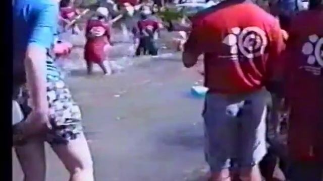 Sun Microsystems: Sun Labs vs SunSoft Water Fight 1992 смотреть онлайн