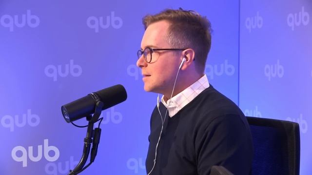 Poilievre a réussi à faire sortir Trudeau du pays des licornes, lance Dutrizac смотреть онлайн