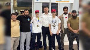 В Дагестан вернулись триумфаторы Первенства Европы по боксу Ислам и Иман Магомедовы