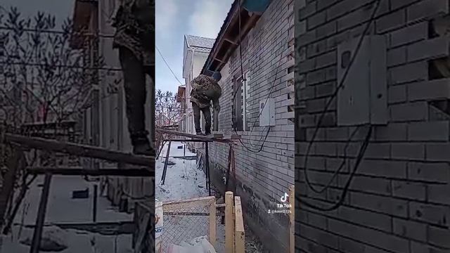 Когда зимой делаешь фасад ?? Фибробетон Полифасад Мы всегда и везде делаем ваш фасад Облицовка Деко смотреть онлайн