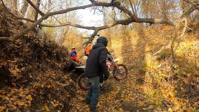 Эндуро Крым. Вилино. По руслу р. Альма. В гостях у Миши. Осень 2021