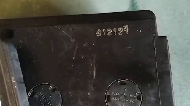 Reconditioning A Genuine Ferrari Battery Part 1 смотреть онлайн