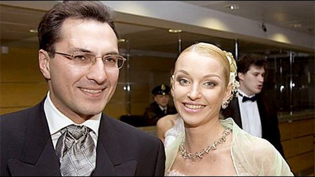 Бывший муж Волочковой связал себя узами брака смотреть онлайн