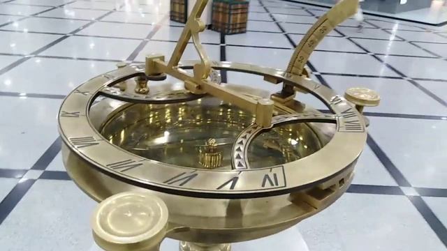 ЕКАТЕРИНБУРГ - 2020. ТОРГОВЫЙ ЦЕНТР "ГРИНВИЧ", ПРОГУЛКА ВДОЛЬ и ПОПЕРЁК . EKATERINBURG, "GRINWICH". смотреть онлайн