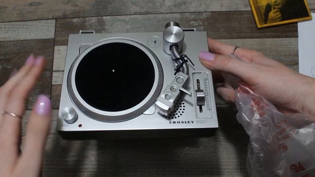 Crosley RSD3 MINI Turntable For MINI VINYL RECORDS | *HONEST* Unboxing & Review смотреть онлайн